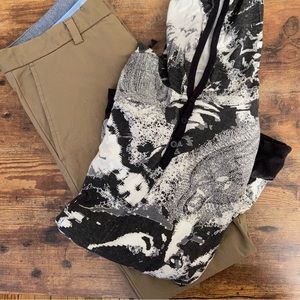 Light Hoodie with Abstract print